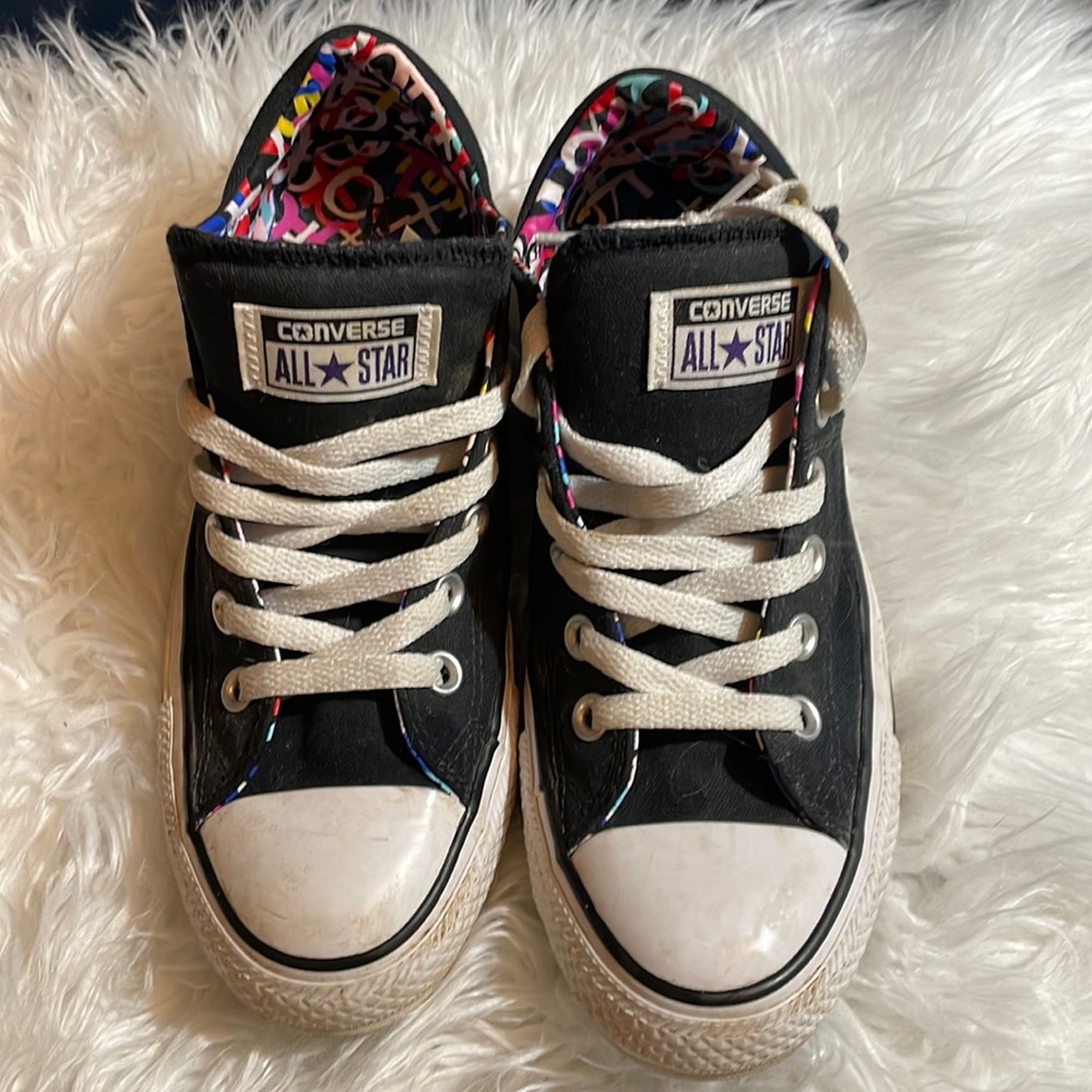 Sz 8 Black Converse
